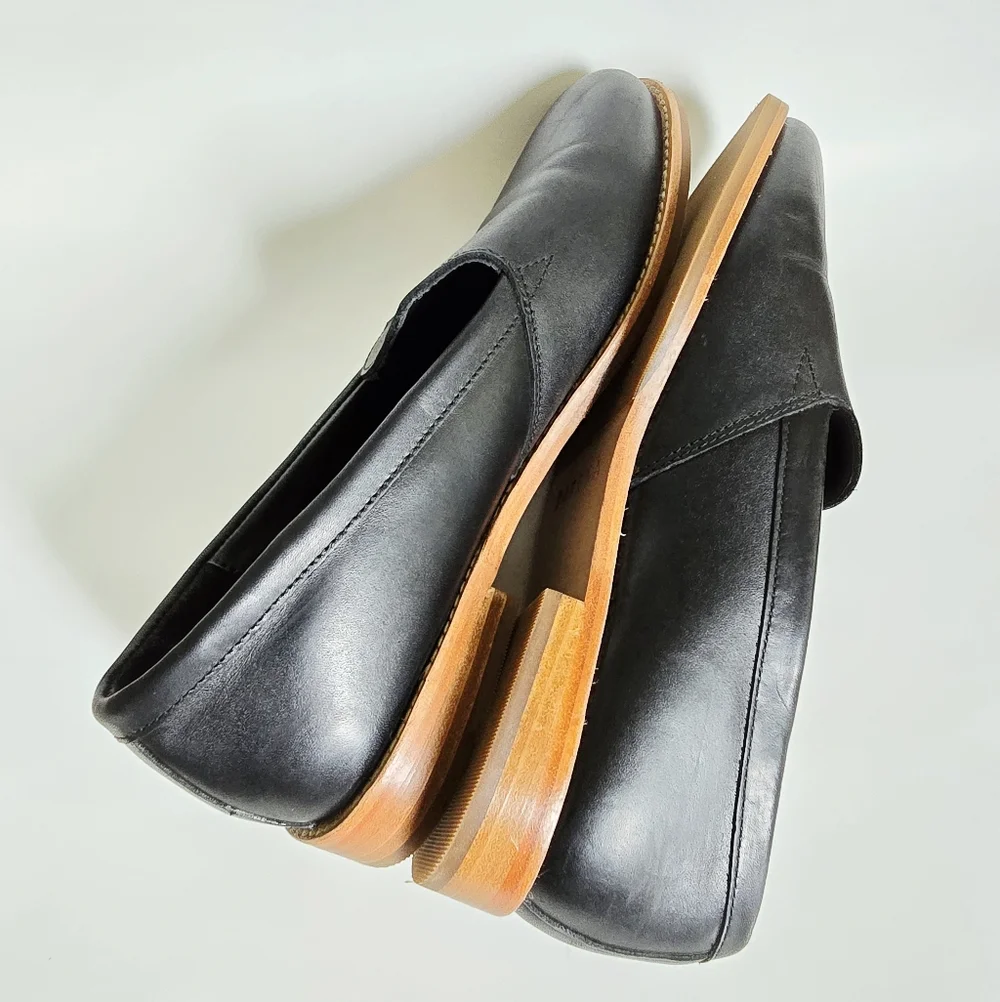 Portland Leather Patina Loafer Women's Black Slip-On Shoe